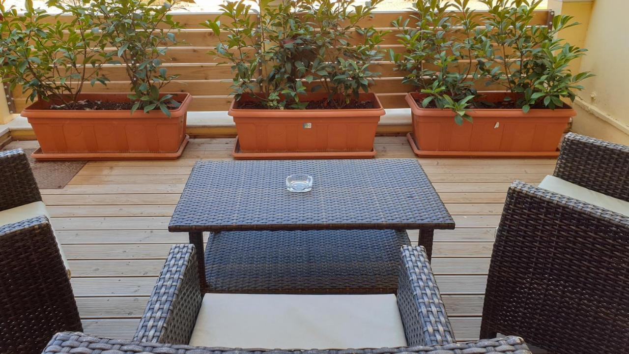 Helen Apartments & Studios Άγιος Στέφανος Εξωτερικό φωτογραφία