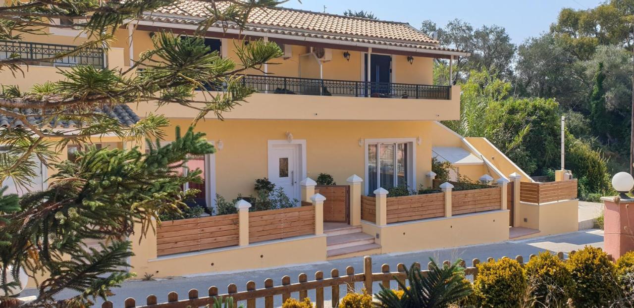 Helen Apartments & Studios Άγιος Στέφανος Εξωτερικό φωτογραφία