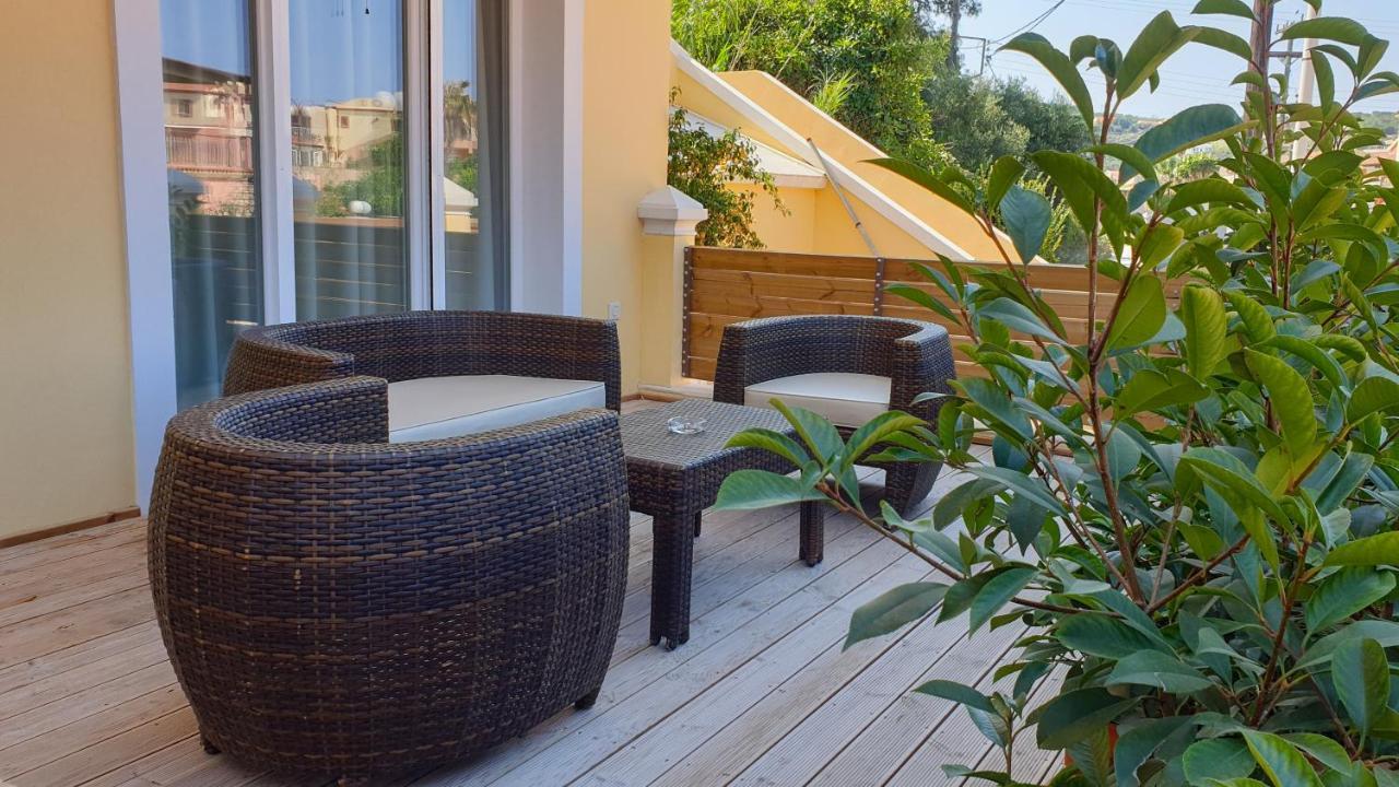 Helen Apartments & Studios Άγιος Στέφανος Εξωτερικό φωτογραφία