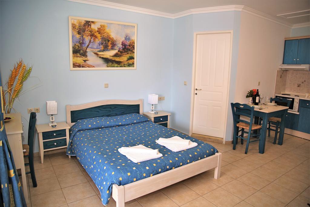 Helen Apartments & Studios Άγιος Στέφανος Εξωτερικό φωτογραφία