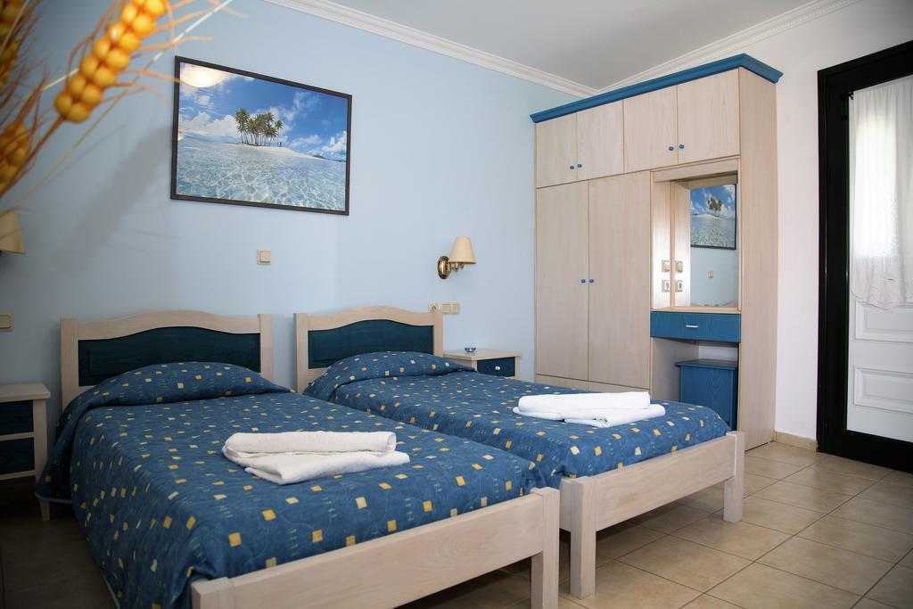 Helen Apartments & Studios Άγιος Στέφανος Εξωτερικό φωτογραφία